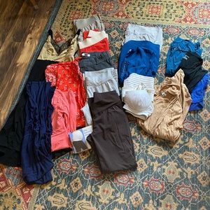 Maternity lot xs/small. Pants Liz Lange size 4